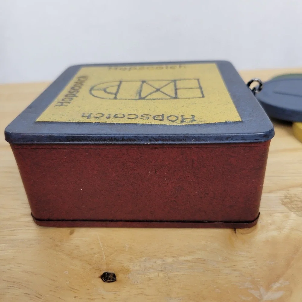 VTG Retro Hopscotch Game 4 Discs in Tin by Tender Heart Treasures